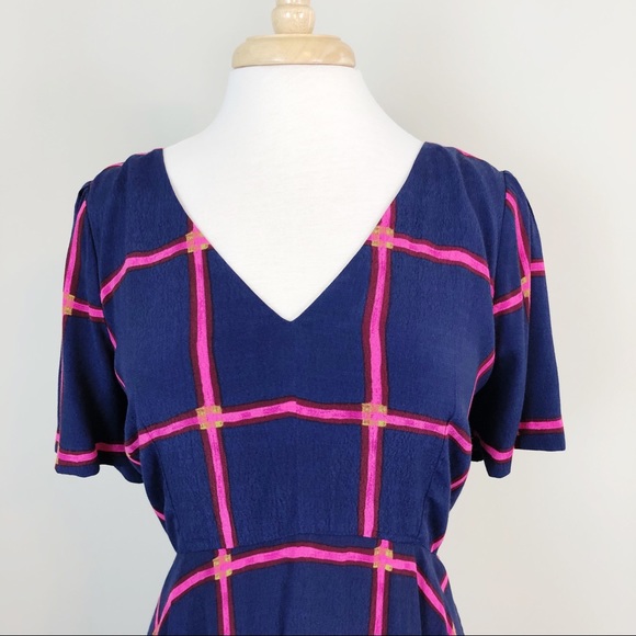 Anthro HD in Paris Grid Print Fit and Flare Midi - Picture 3 of 6